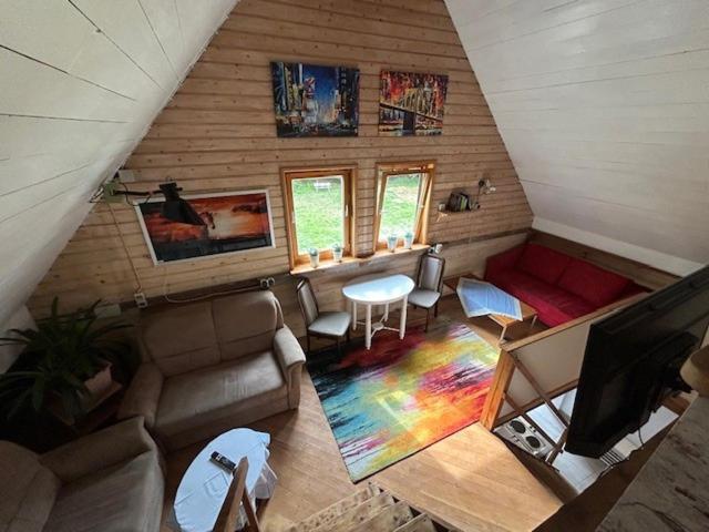 Alte Tischlerei mit Garten - Ferienwohnung Barum