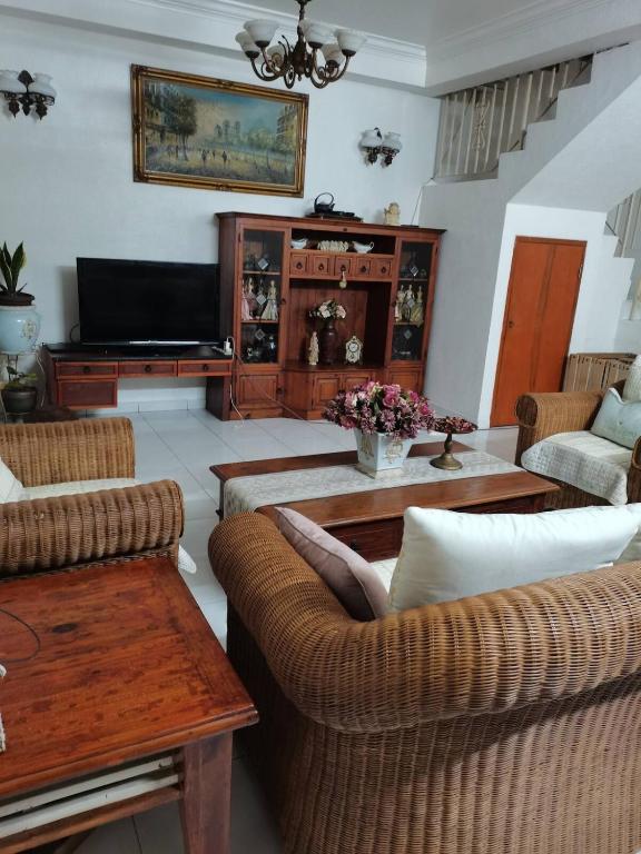 Cozy Home near Airport, & Bayan Lepas Industrial - B&B Bayan Lepas