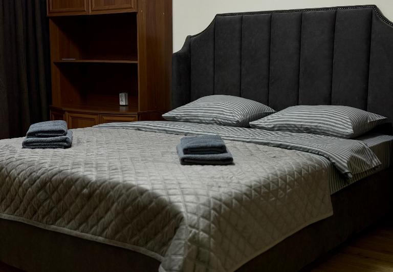 2-к квартира в Черновцах - Bed and Breakfast Tsjernivtsi
