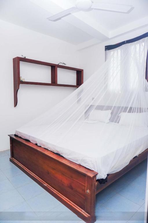 Ocean Moon - Bed and Breakfast Weligama