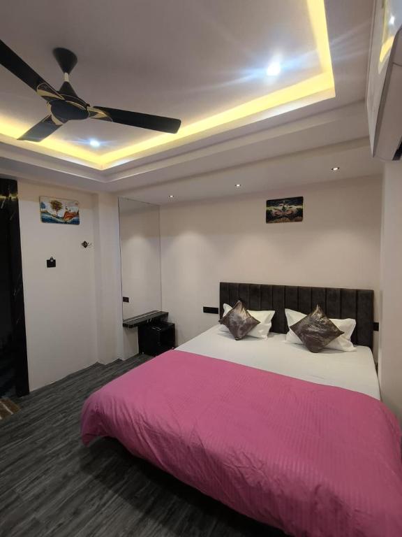 Sharv Homestay - Ferienwohnung Ujjain
