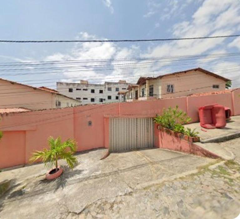 Apartamento à 1km da praia da Icaraí - Bed and Breakfast Caucaia