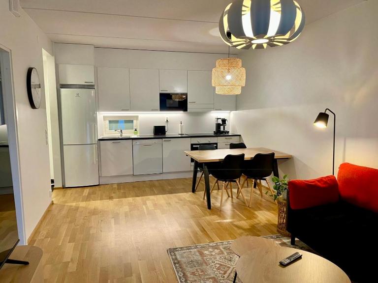 Quality dreams - modern two-room apartment - private parking - Bed and Breakfast Turku