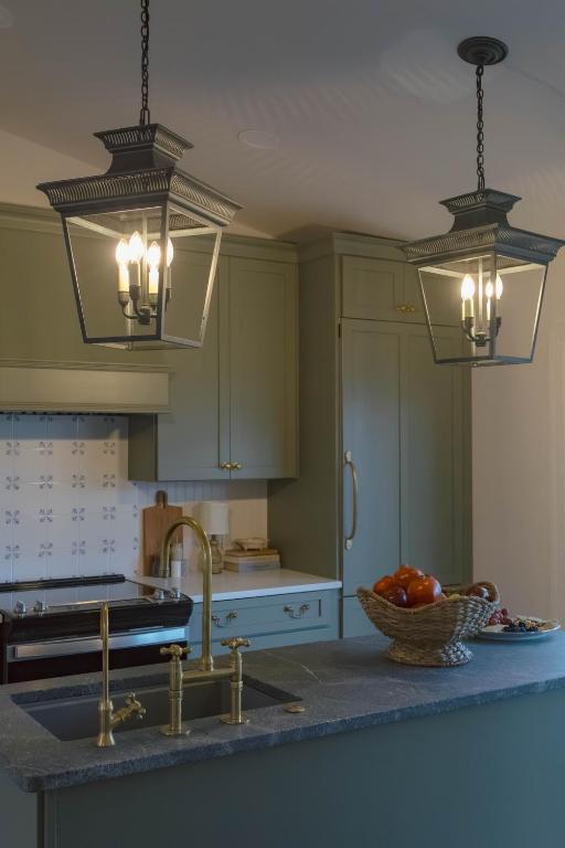 Meet Me at McFee-Live like a local in the heart of Lewes-EVCharger - B&B Lewes