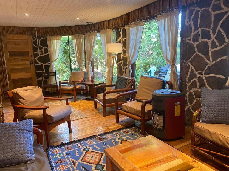 Casa de la Nine a pasos del lago - 12 personas - B&B Lican Ray