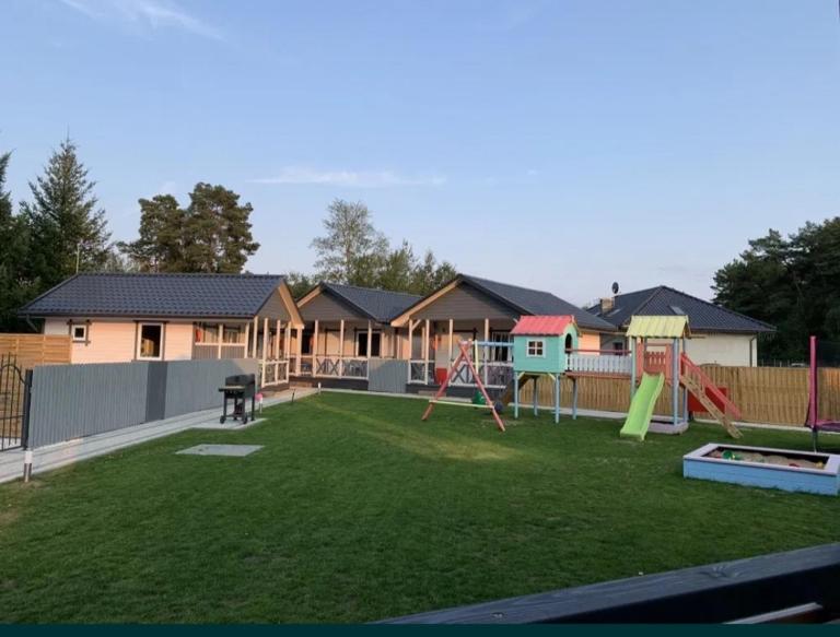 Domek letniskowy Borne Sulinowo - B&B Borne Sulinowo