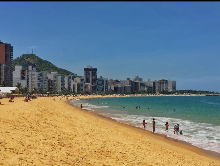 ZACAS HOUSE PRAIA DA COSTa - Ferienwohnung Vila Velha