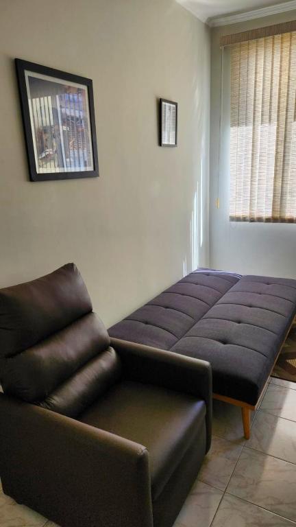 Apartamento recém-reformado, com mobília nova e localização incrível - B&B Santos