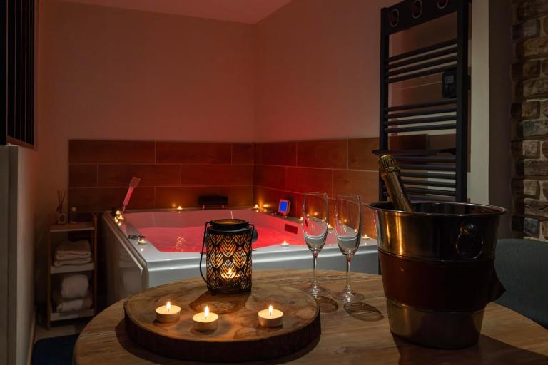 Au Spa de LLEA - Chambres d'hôtes Avignon