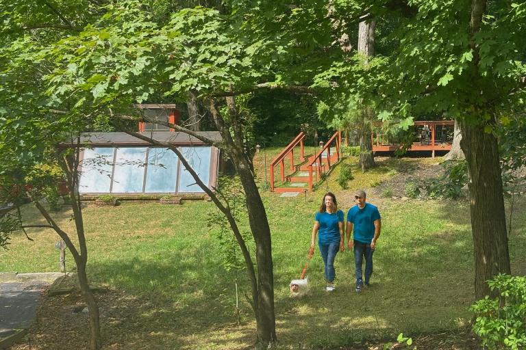 Cleveland Guesthouse, 1 Gig Internet, Fire Pit - Chambres d'hôtes Cleveland