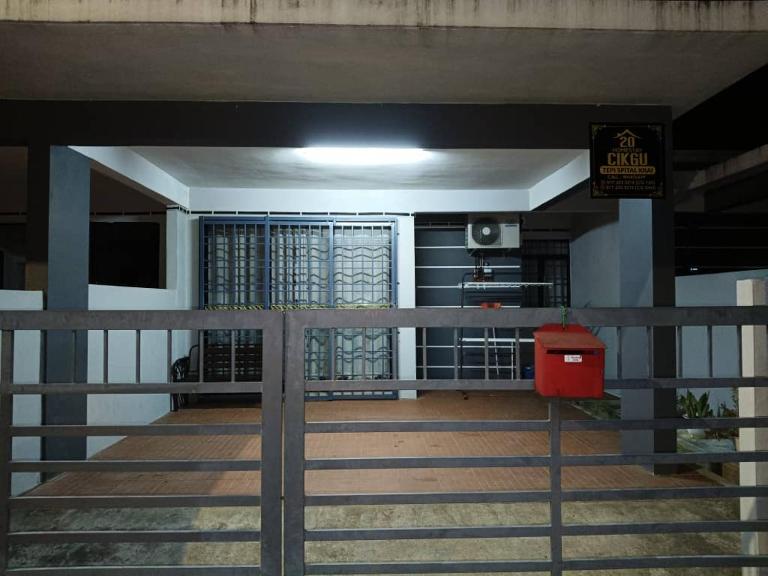 Homestay Cikgu 1 Hospital Kuala Krai - Ferienwohnung Kuala Krai