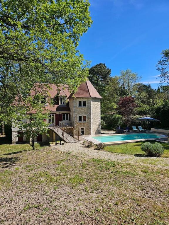 Appartement indépendant : tranquillité, forêt et piscine - B&B Chancelade