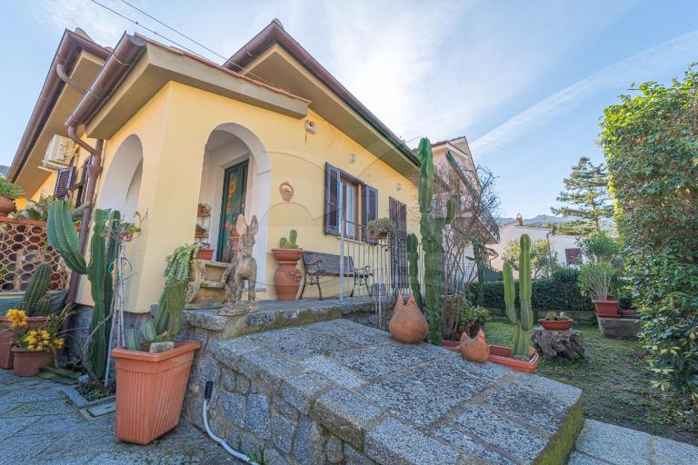 Villa Lucia in Marciana Marina - Goelba - B&B Marciana Marina