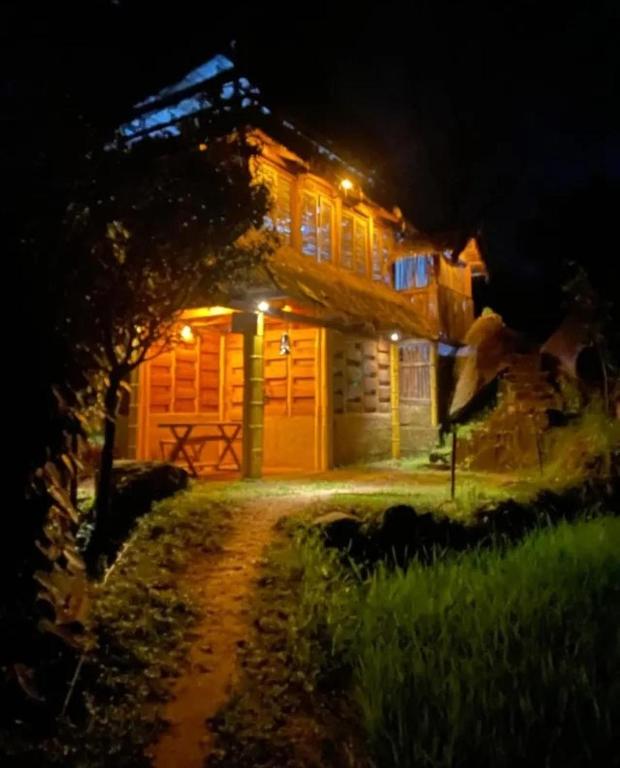 Arana Rathna Ella Eco Lodge - Bed and Breakfast Hassalaka