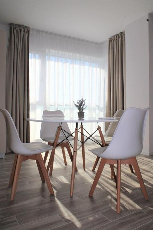 Iulius Town Apartment - Chambres d'hôtes Timişoara