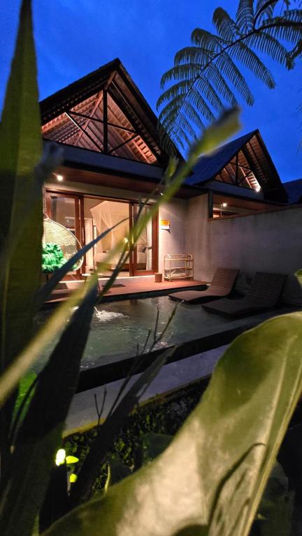 Arena Villa Ubud - Bed and Breakfast Ubud