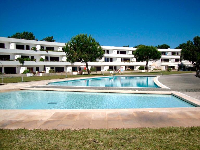 Private Lake Condo Apartment - Tróia - B&B Tróia