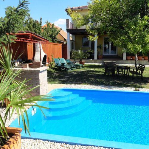 Villa Panorama - B&B Balatonszárszó