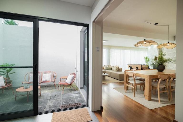 Monaco House com Jacuzzi e Estacionamento - Ferienwohnung Ponta Delgada