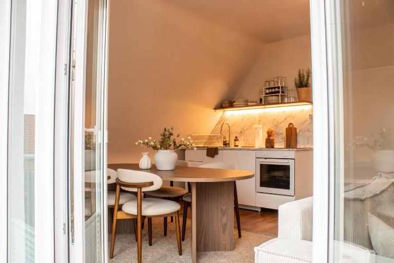 Romantische Wohnung mit Balkon und Sternenblick - B&B Kassel
