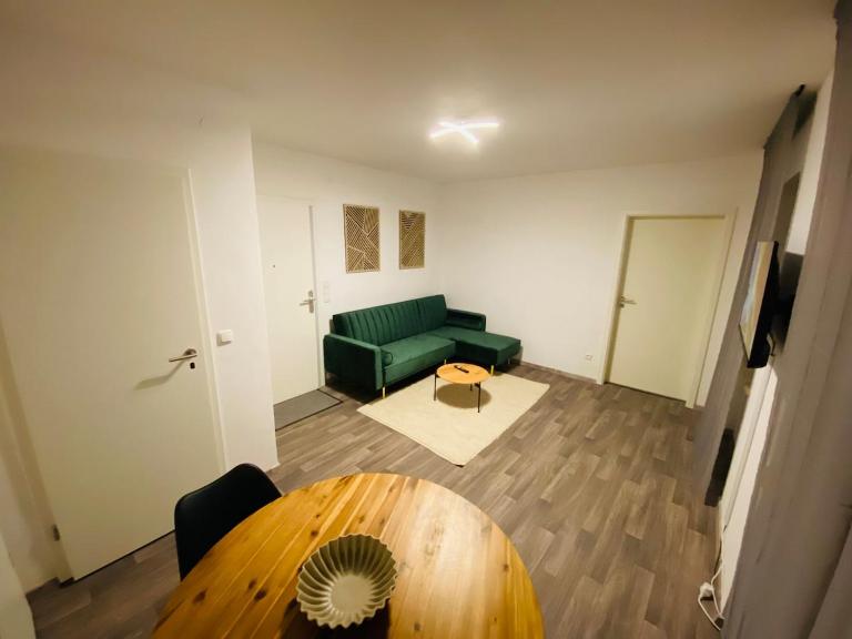 Gemütliche Wohnung 600 Meter zur S-Bahn, 18 Min nach München Hbf - Ferienwohnung Karlsfeld