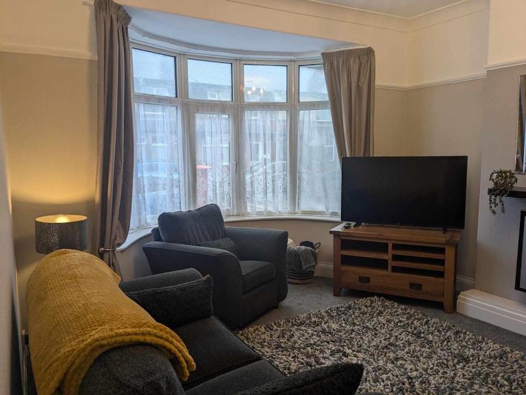 STANLEY HOUSE MORECAMBE Modern spacious 3 bed family home near seafront - Ferienwohnung Heysham