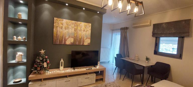 Clock Tower View - Ferienwohnung Trikala