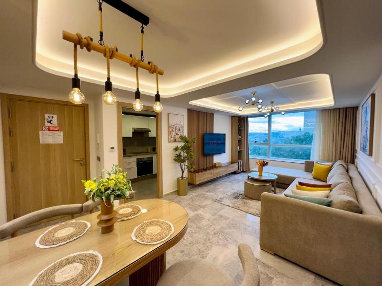 Urban Luxury - Elegant 2 Bedrooms Retreat - Ferienwohnung Tanger