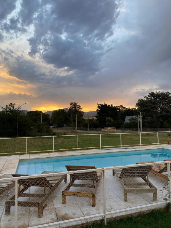 Triplex con pileta y vista Tres Picos - B&B Sierra de la Ventana