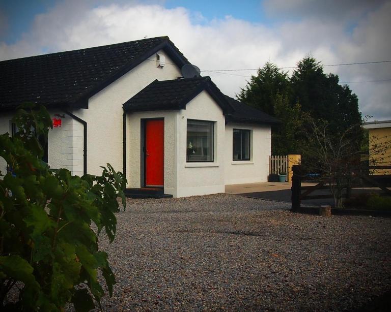 Quiet Riverside Stopover by the Shannon, Perfect for Work Stays and Weekend Breaks - B&B Leitrim