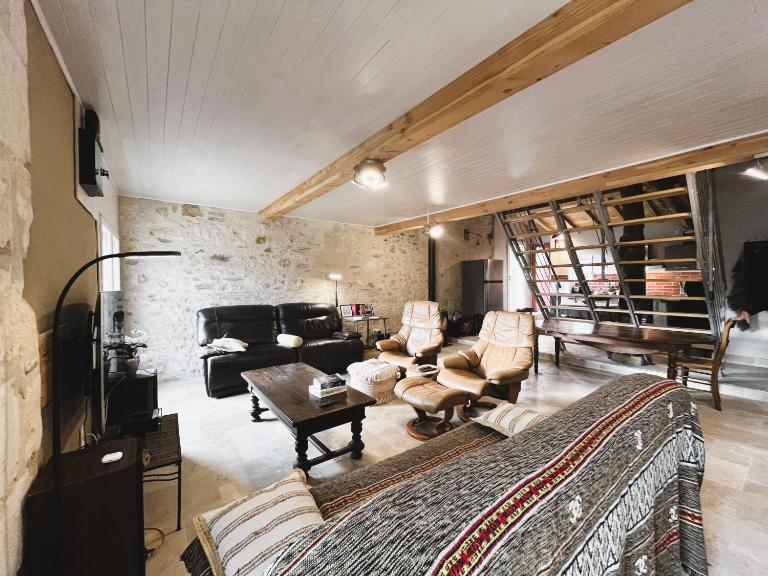 La Chouette - Ancienne grange entièrement rénovée 4 personnes - B&B Bedenac