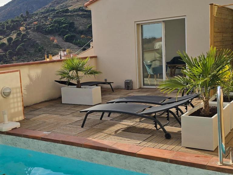 Piscine chauffée privative au Nid de Paulilles - B&B Portvendres