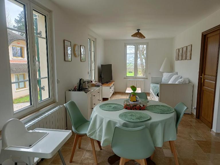 La Parenthèse - Bed and Breakfast Haravilliers