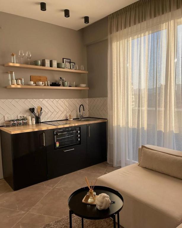 Enzo Rooms Center - B&B Tirana