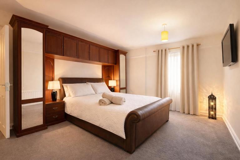 Contractors Residence - Long Stay DISC0UNT- Private Parking - Central Location - Fast Wifi - B&B Southampton