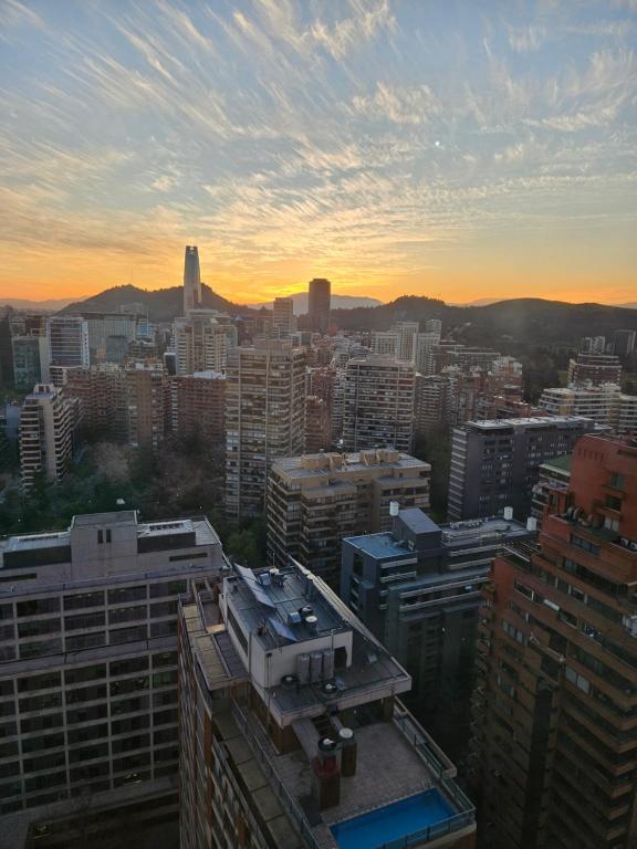 San Ignacio Suite Las Condes - B&B Santiago