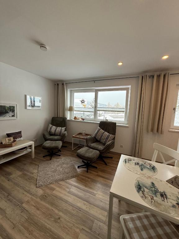 Ferienapartment Fuchsfarm - B&B Hirschegg