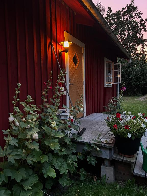 Lantligt sommarställe med närhet till Byrum & Böda - B&B Löttorp