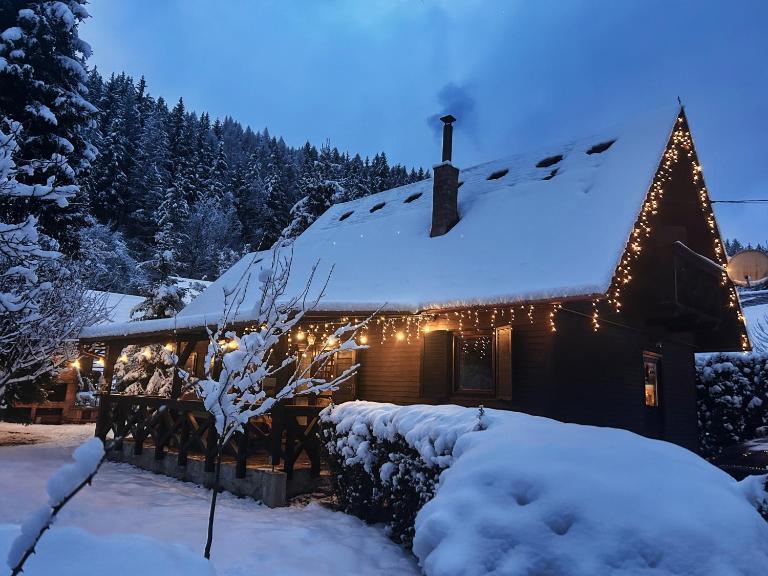 Elixír Guest House - B&B Izvoare