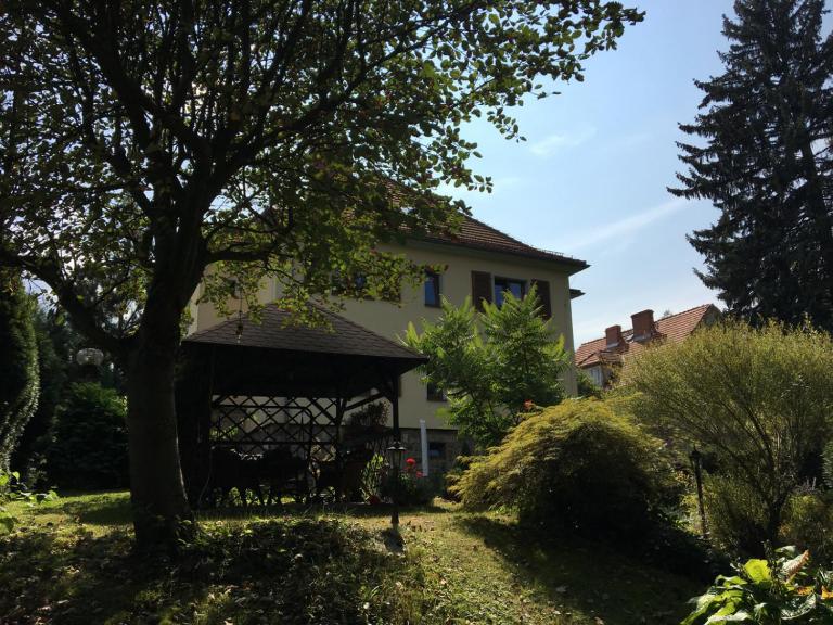 Apartament Parkowy - Bed and Breakfast Lądek Zdrój