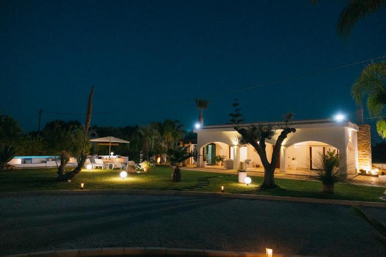Villa Garden - B&B San Michele Salentino