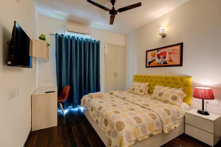 hazelnut - Chambres d'hôtes Noida