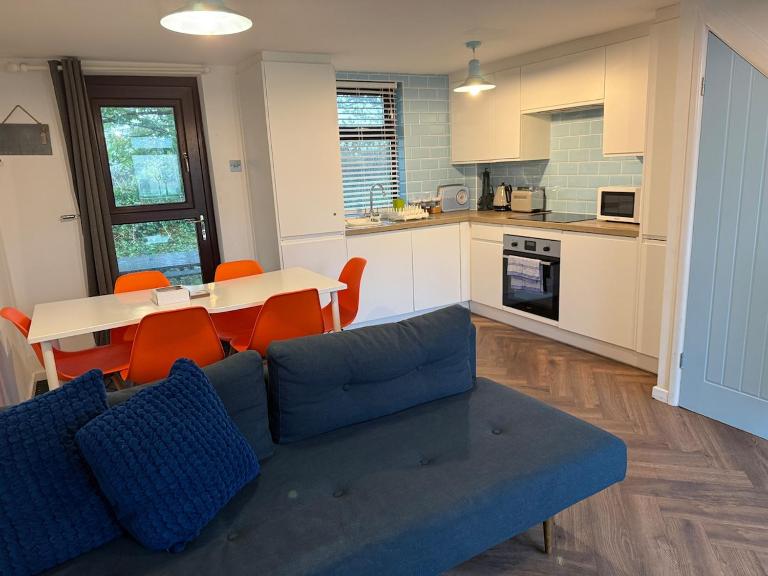 Holiday Home, free WiFi and Parking - Bed and Breakfast Gulval