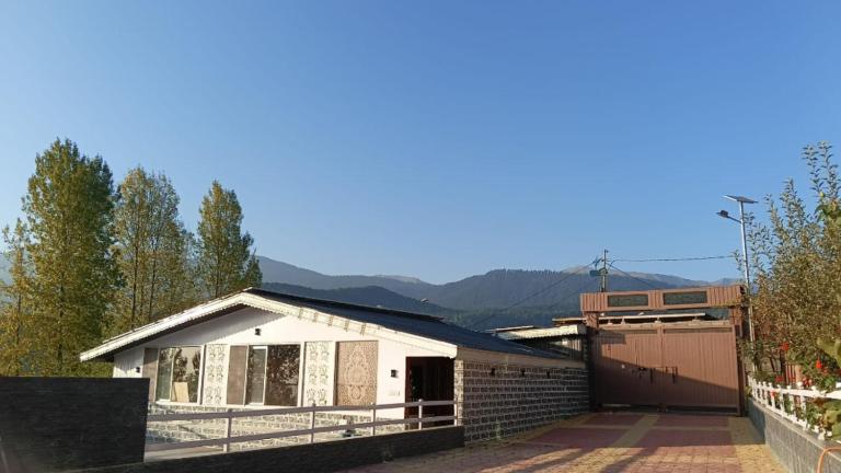 Id villa cottage - B&B Tangmarg