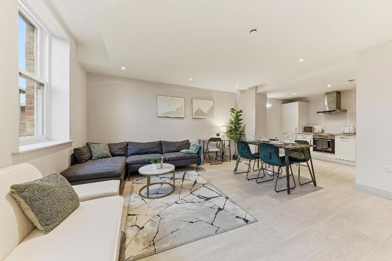 Central Leeds - Modern Apartment - Prime Location - B&B Leeds