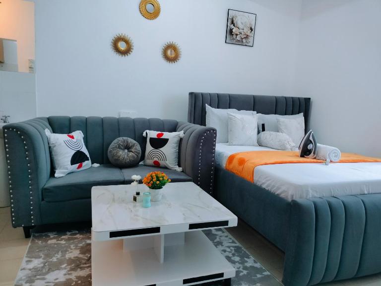 Cutie Coastal Studio - B&B Mombasa