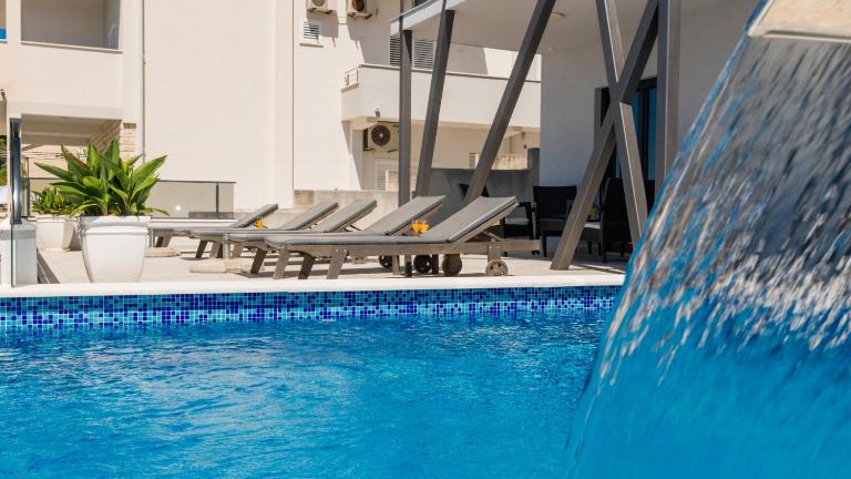 Apartman Mia 5 - Omis by Villas Guide - Chambres d'hôtes Mimice