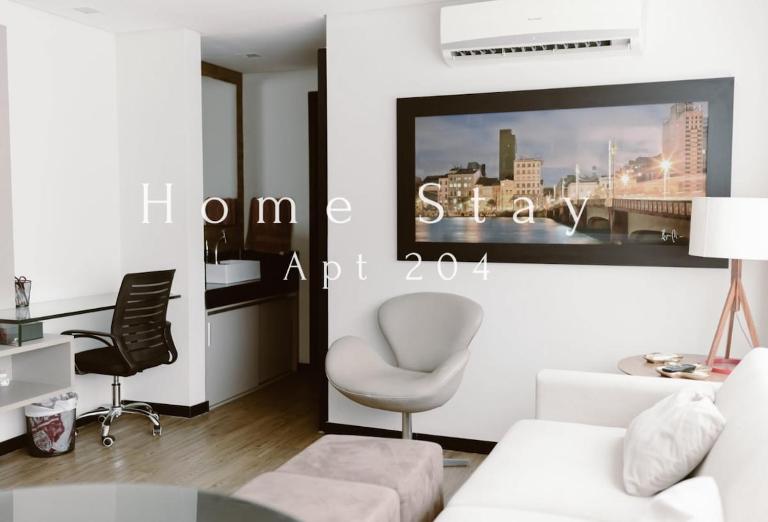 Modern flat with a super location close to the beach - Chambres d'hôtes Recife
