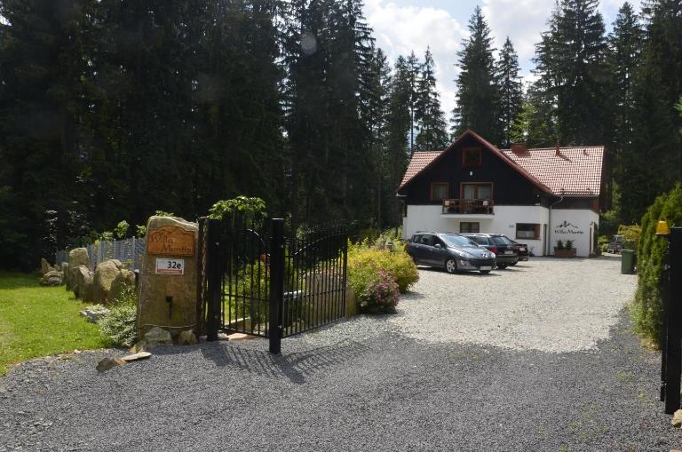 Willa Montis - B&B Szklarska Poręba