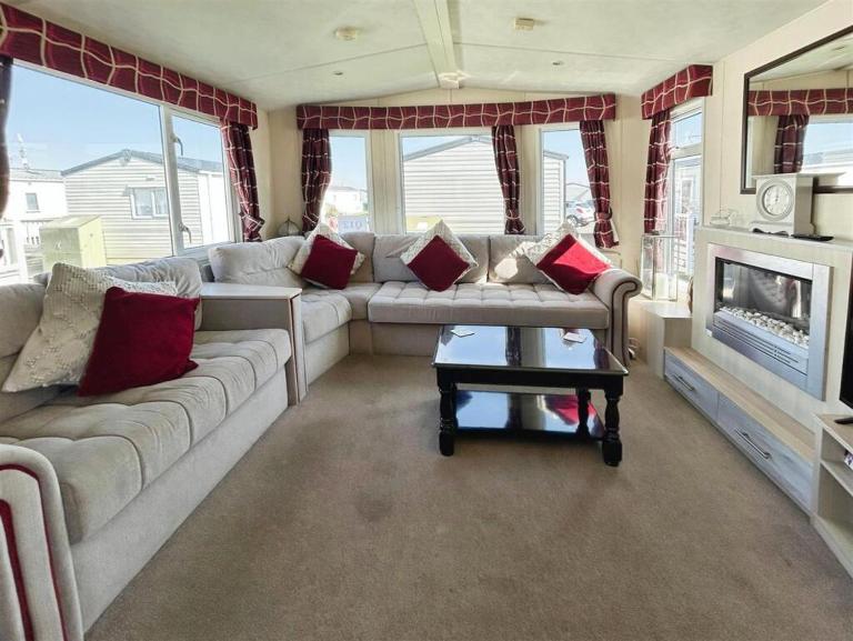 Seaview Holiday Park - 2 bedroom sleeps 6 Family & Pet friendly - Chambres d'hôtes Chestfield
